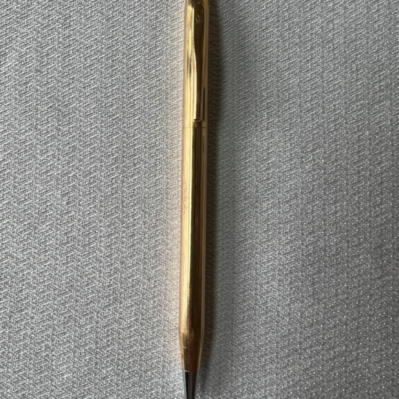 Classic Century Gold Filled Cross Pen & Sleeve - Picture 2 of 6
